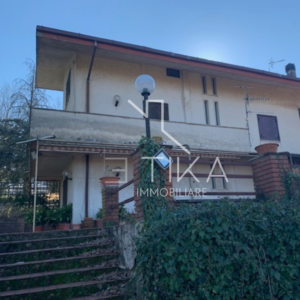 Villa in vendita in Via Consolare Latina, Gavignano V241115